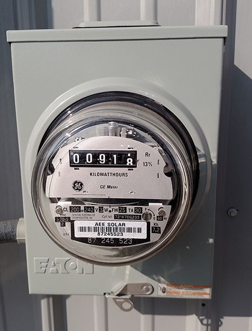 This image shows the GE Kilowatt hour meter that is used to measure power from a solar energy system