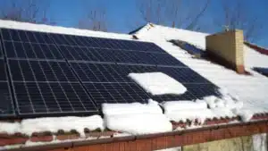 Exploring Solar Panel Efficiency in Cold Weather
